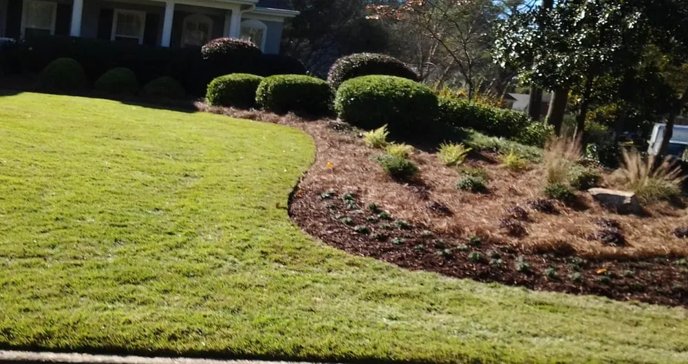 Reliable yard maintenance in Lawrenceville, GA - Artscaping Lawncare Service