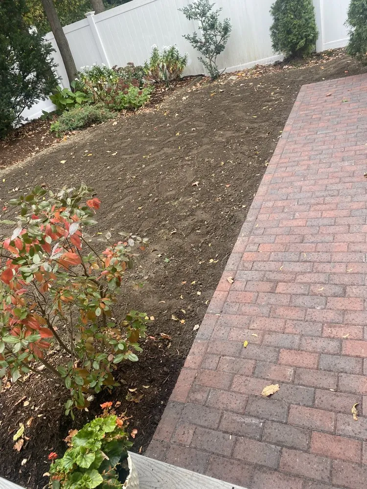 Trusted lawn care service in Lynn, MA by Arturo Landscaping