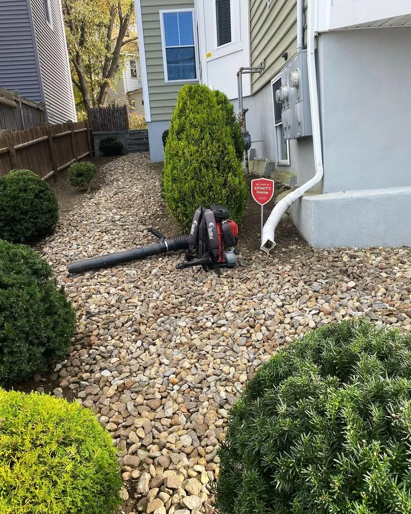 Custom garden landscaping experts serving Lynn, MA - Arturo Landscaping