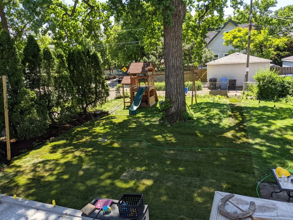 Local lawn mowing service for residential properties across Chicago, IL - Arturo Landscaping Service