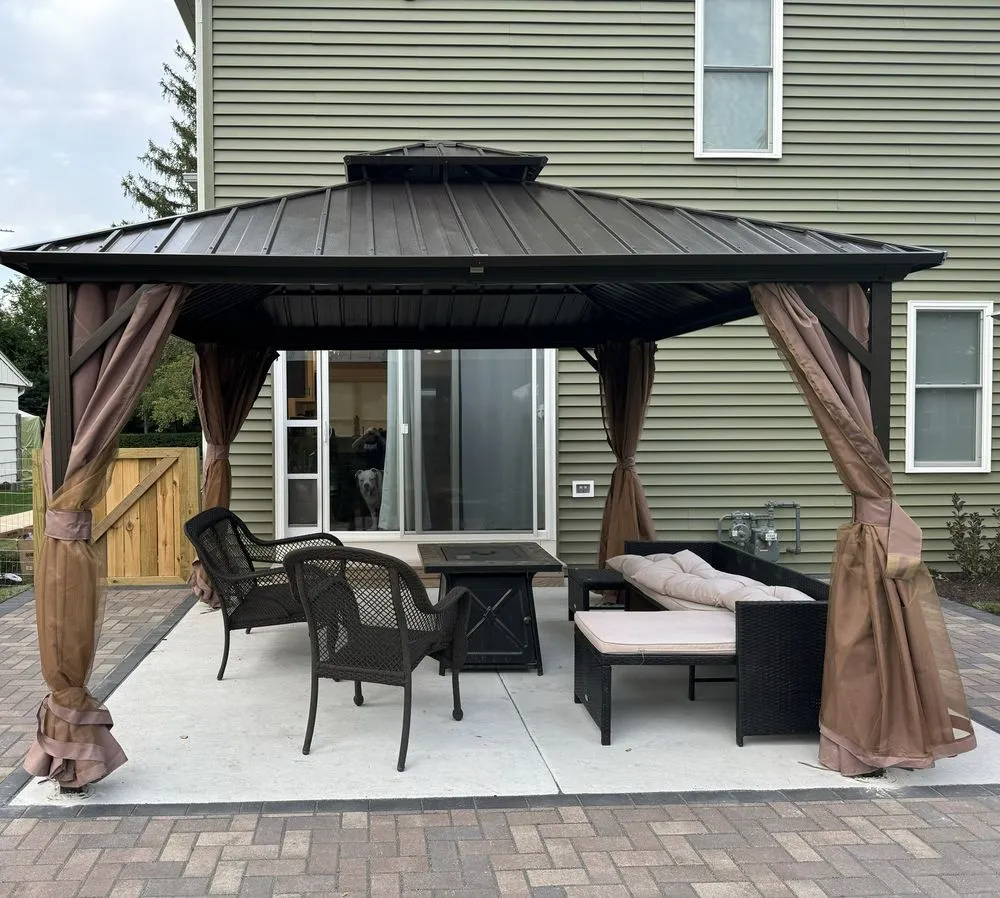 Expert garden landscaping for homes across Mount Prospect, IL - Arturo Pulido Landscaping