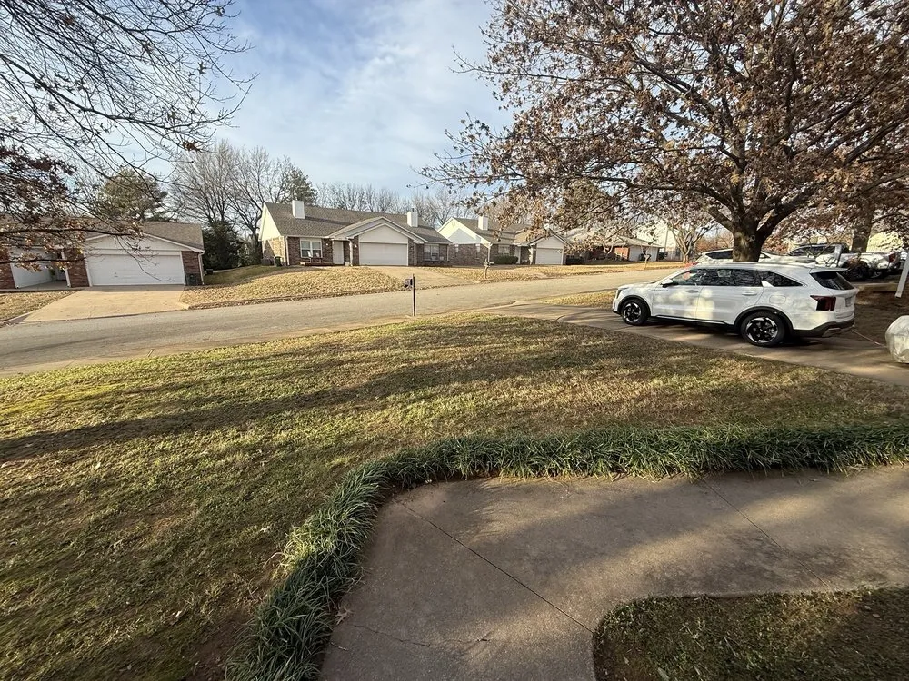 Affordable outdoor landscaping for year-round maintenance across Rogers, AR - Arturo's Landscaping