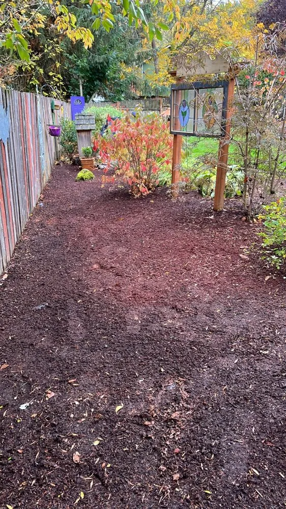 Custom outdoor landscaping experts serving Vancouver, WA - Arturo’s Lawn And Care