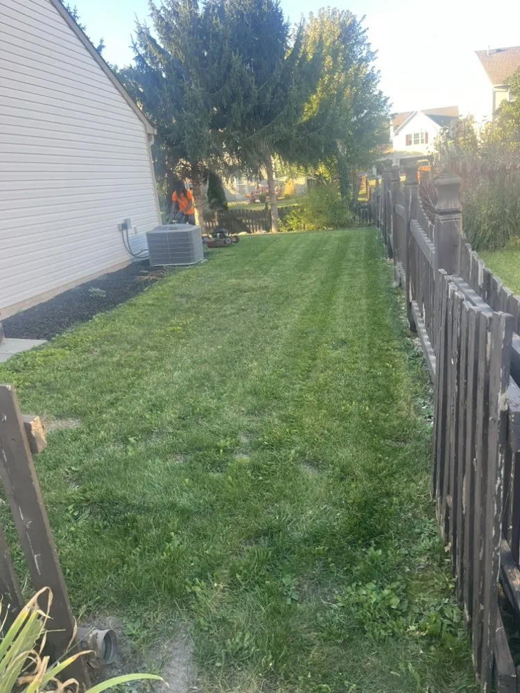 Top-rated garden landscaping experts serving Anderson, IN - Artwork Landscaping