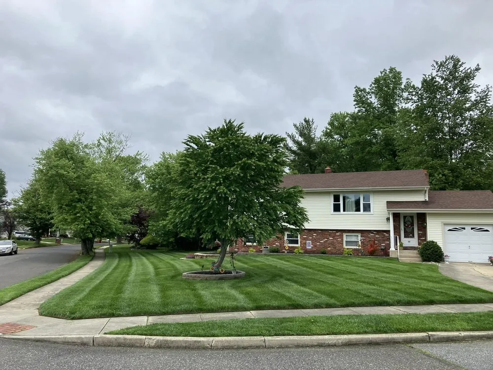 Custom garden landscaping experts serving Vineland, NJ - Arv Landscaping