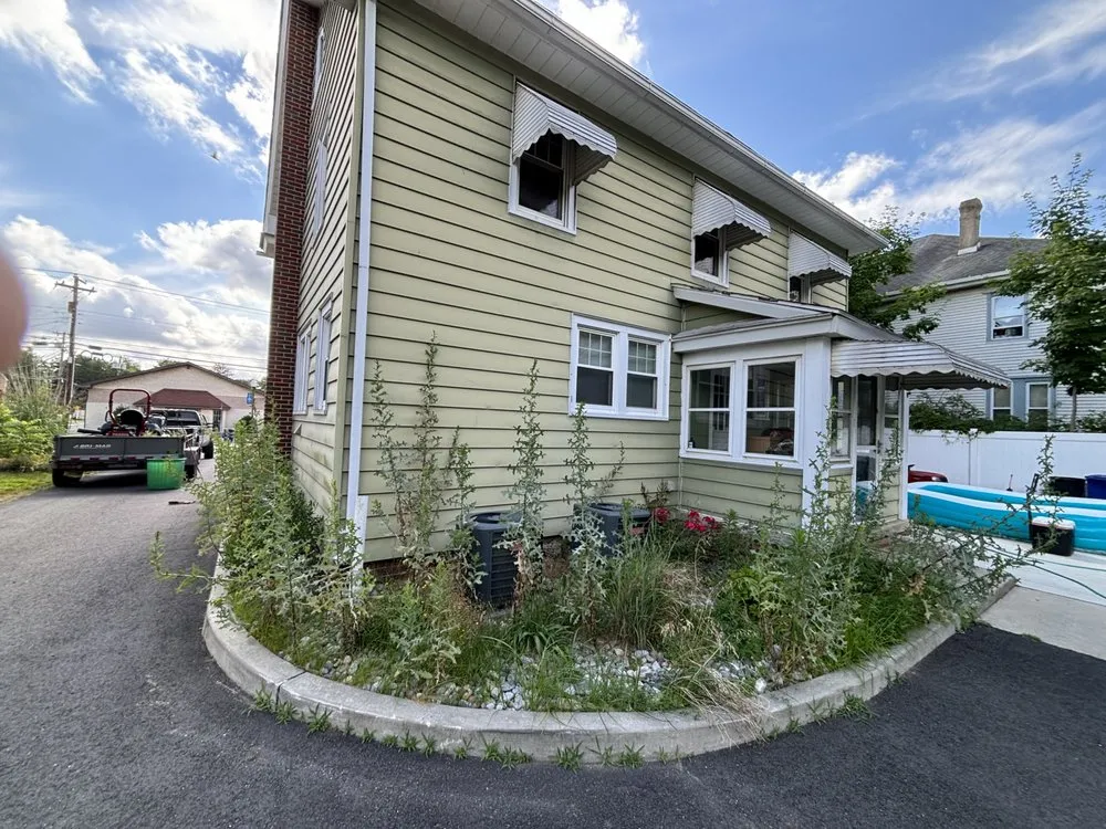 Professional residential landscaping in Vineland, NJ by Arv Landscaping