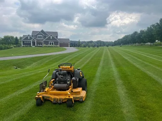 Ary Lawn Care Logo