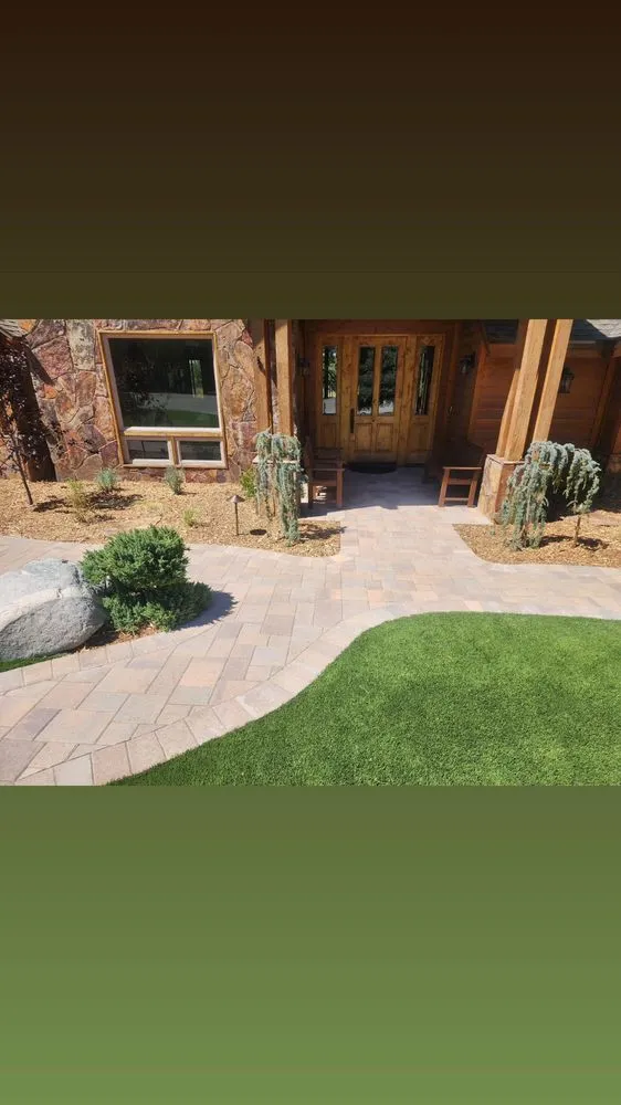 Custom lawn mowing service experts serving Apple Valley, CA - Arzate's Landscaping