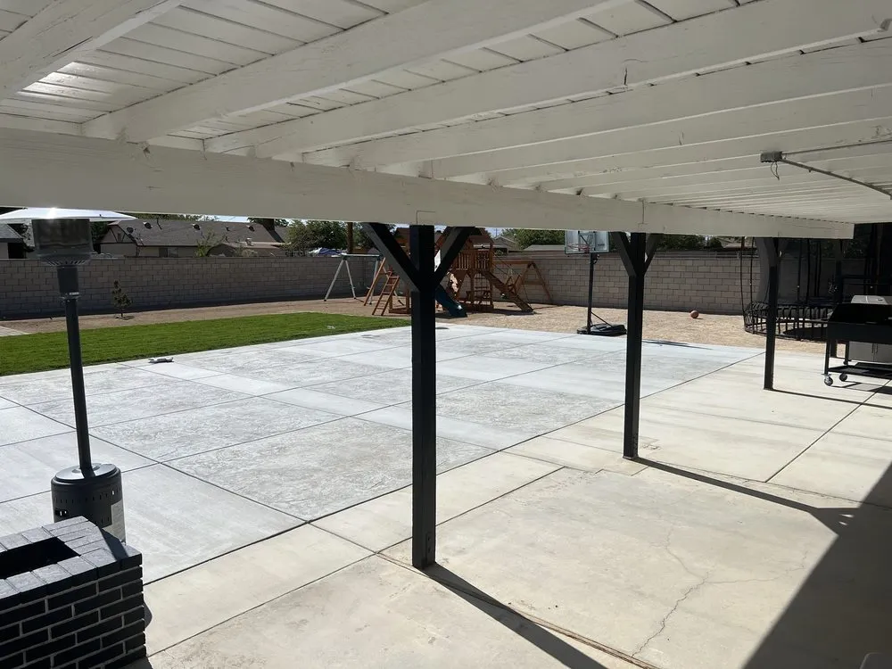 Custom yard maintenance near you in Apple Valley, CA by Arzate's Landscaping