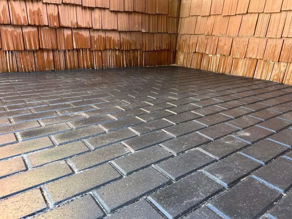 Reliable lawn care service for residential properties in Hobbs, NM by Arzis Lawn Care