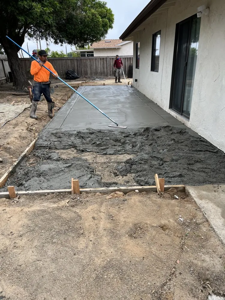 Professional yard cleanup service for homes across Temecula, CA - A's Arbor Care & Landscape