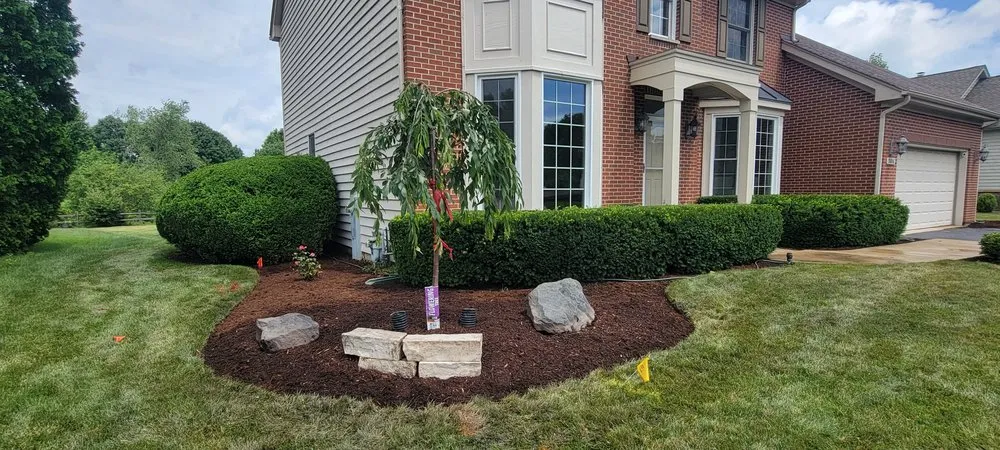 Professional outdoor landscaping in North Chicago, IL - A's Global Gardens