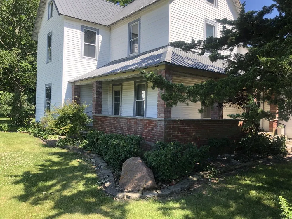 Custom lawn care service experts serving Crawfordsville, IN - AS It Grows