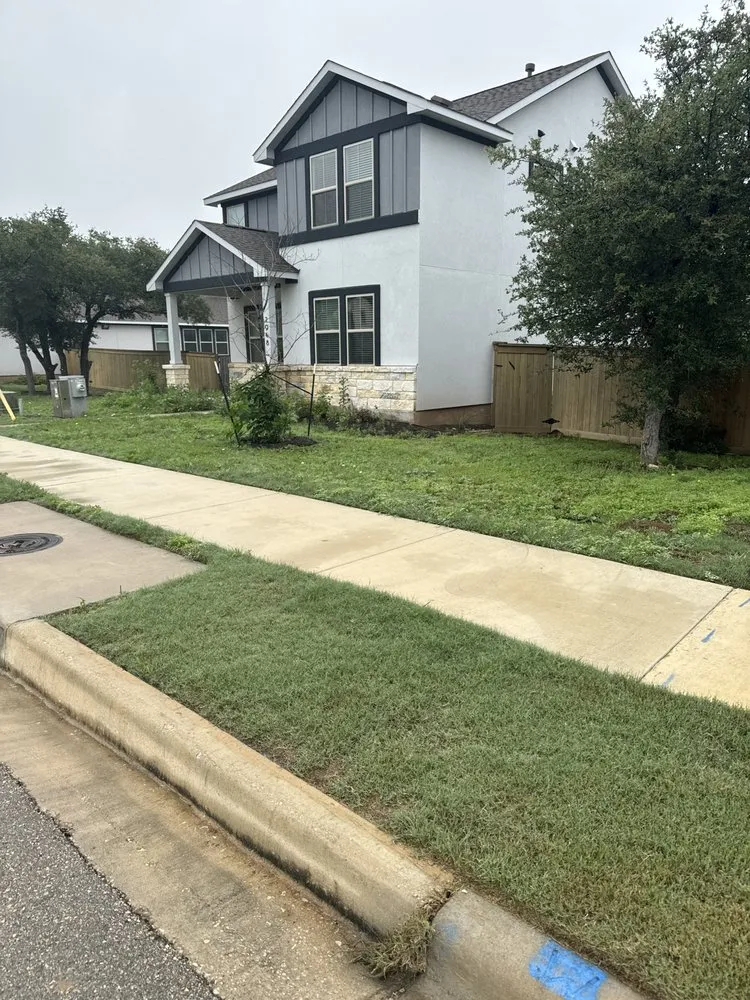 Expert garden landscaping for outdoor upgrades in Manor, TX by A’s Lawn Service