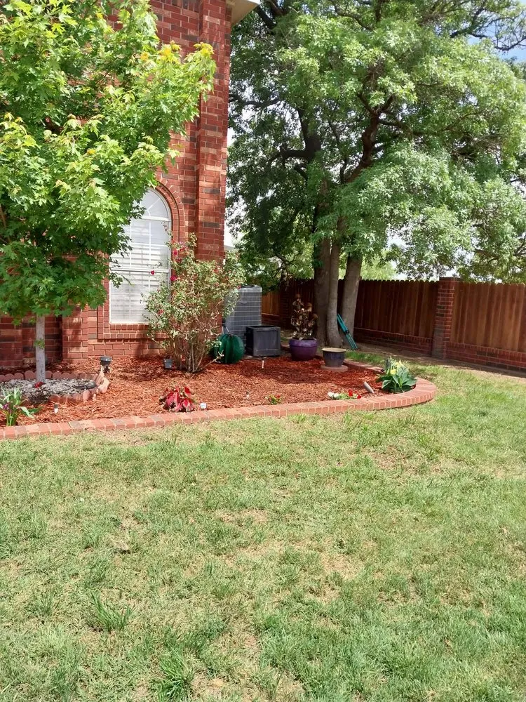 Top-rated landscape design in Snyder, TX by A's Lawn Services
