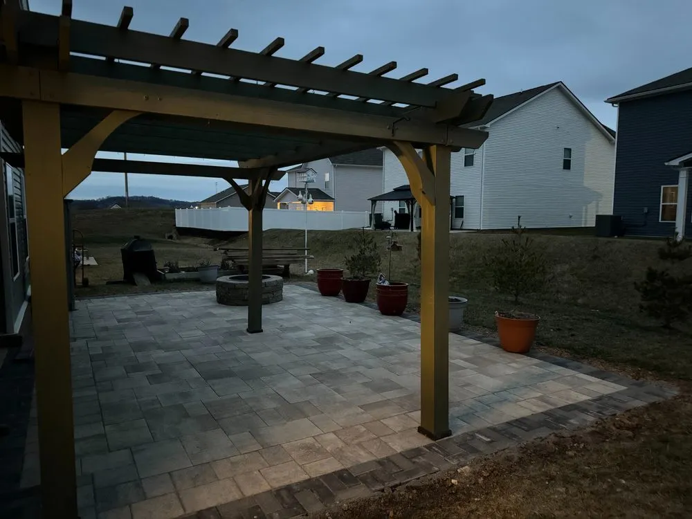 Local yard maintenance near you in Thompson's Station, TN by A&S Outdoors