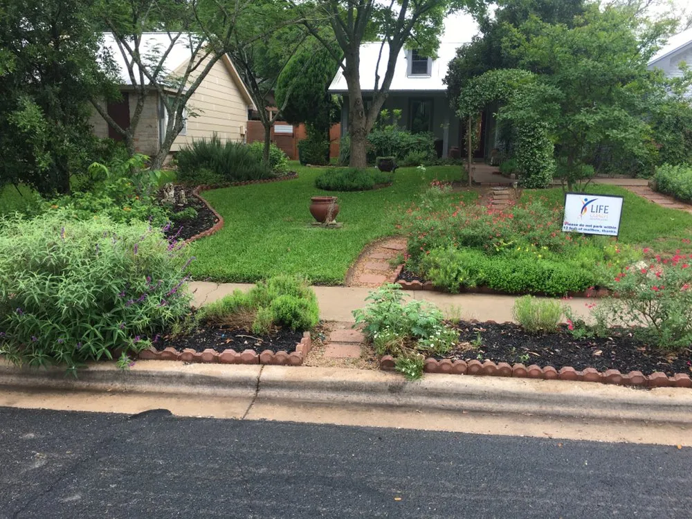 Expert garden landscaping in Elgin Texas, TX - Ascencio Landscaping