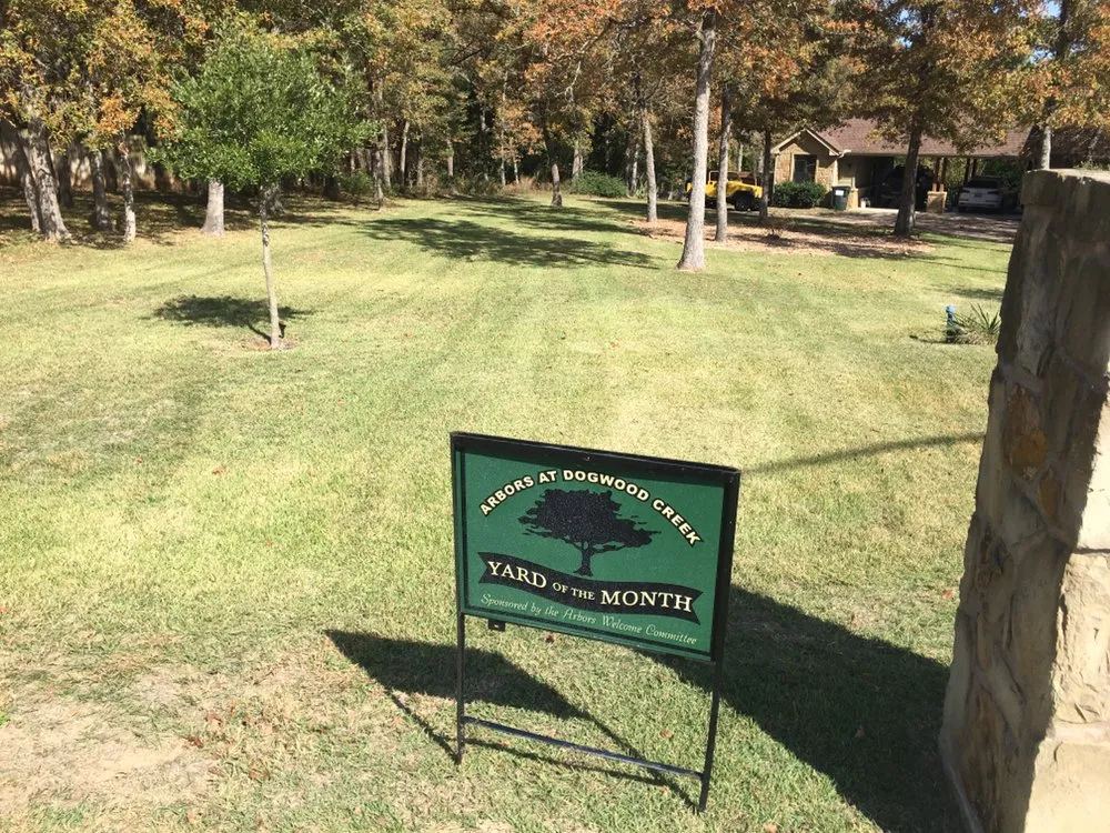 Expert yard maintenance experts serving Elgin Texas, TX - Ascencio Landscaping