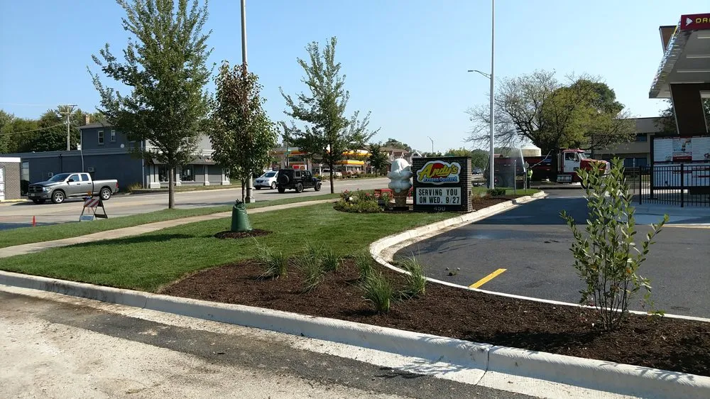 Trusted garden landscaping experts serving Romeoville, IL - ASE Illini-Scapes