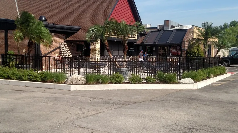 Trusted garden landscaping in Romeoville, IL by ASE Illini-Scapes