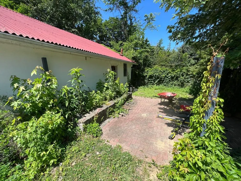 Custom landscaping services for year-round maintenance in Pennsauken Township, NJ by Ashanti Grows