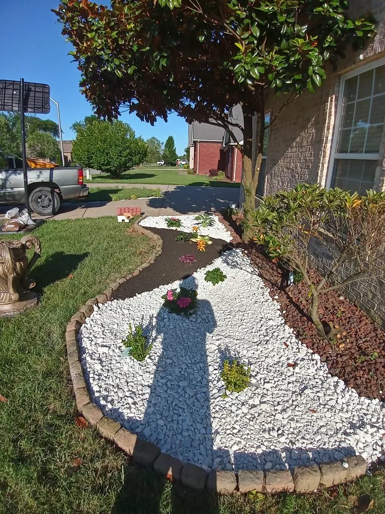 Expert yard cleanup service for outdoor upgrades across Murfreesboro, TN - Ashford Landscapes