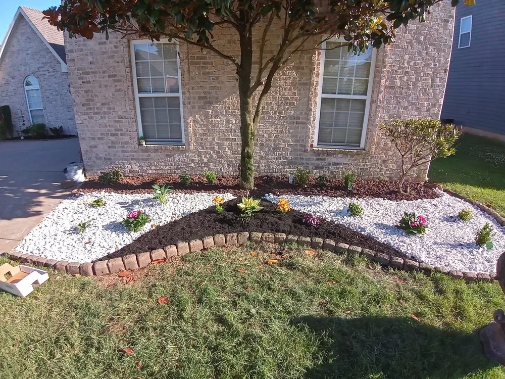 Professional outdoor landscaping for year-round maintenance across Murfreesboro, TN - Ashford Landscapes