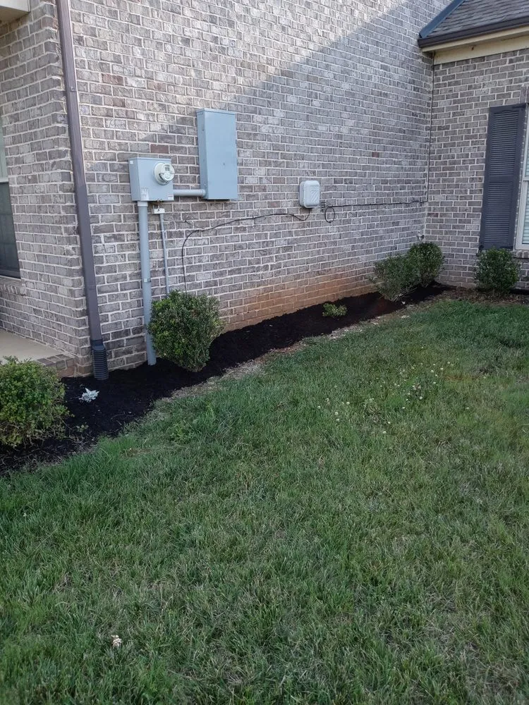 Top-rated lawn mowing service for outdoor upgrades in Murfreesboro, TN by Ashford Landscapes