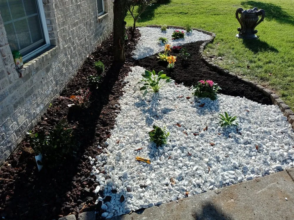 Trusted yard maintenance with custom design across Murfreesboro, TN - Ashford Landscapes