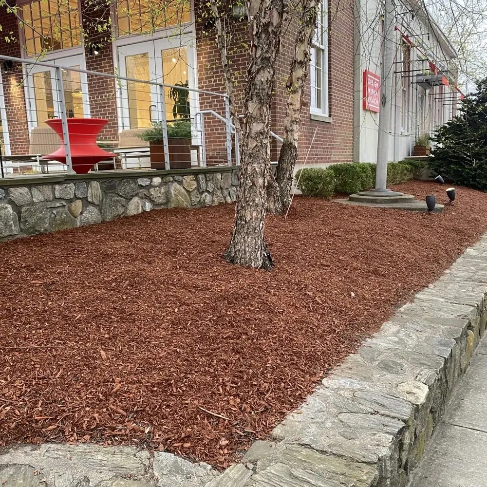 Reliable residential landscaping for year-round maintenance across Edison, NJ - Ashford’s Property Maintenance