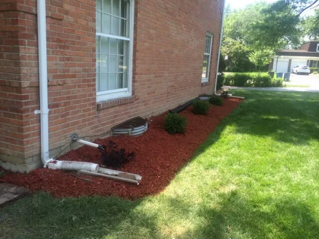 Professional outdoor landscaping experts serving Flossmoor, IL - Ashley Lane Design