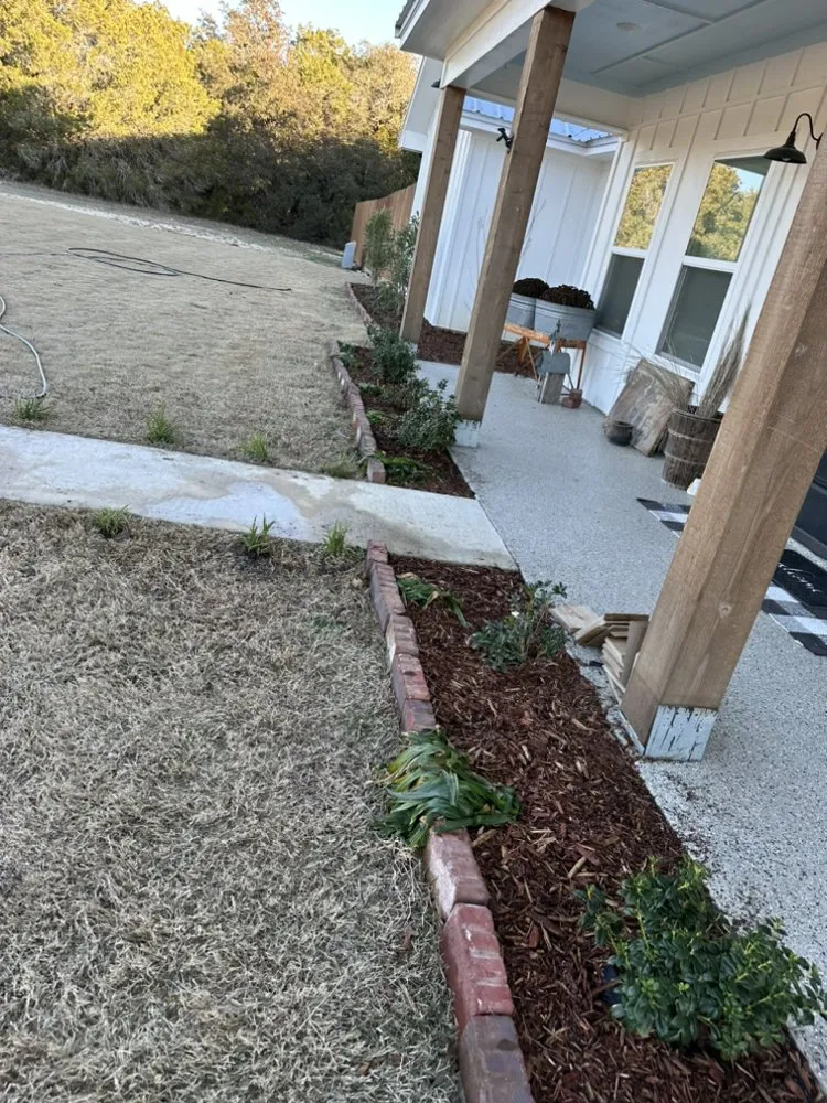 Top-rated residential landscaping in Gatesville, TX - Ashley’s Landscaping & Services