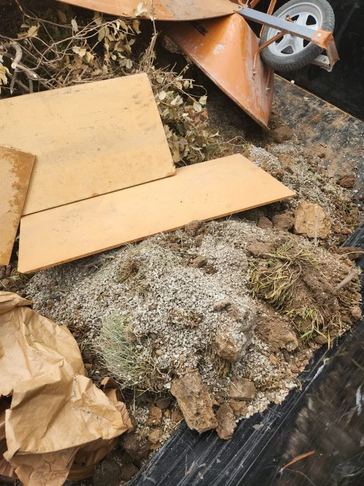 Local outdoor landscaping experts serving St Louis, MO - Ashlock Removal Service