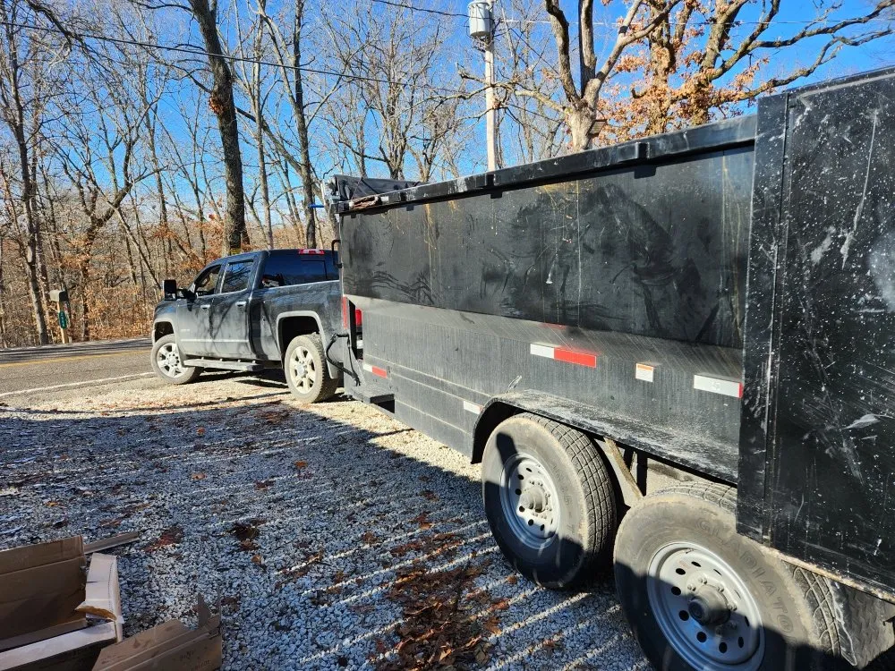 Professional yard cleanup service in St Louis, MO - Ashlock Removal Service