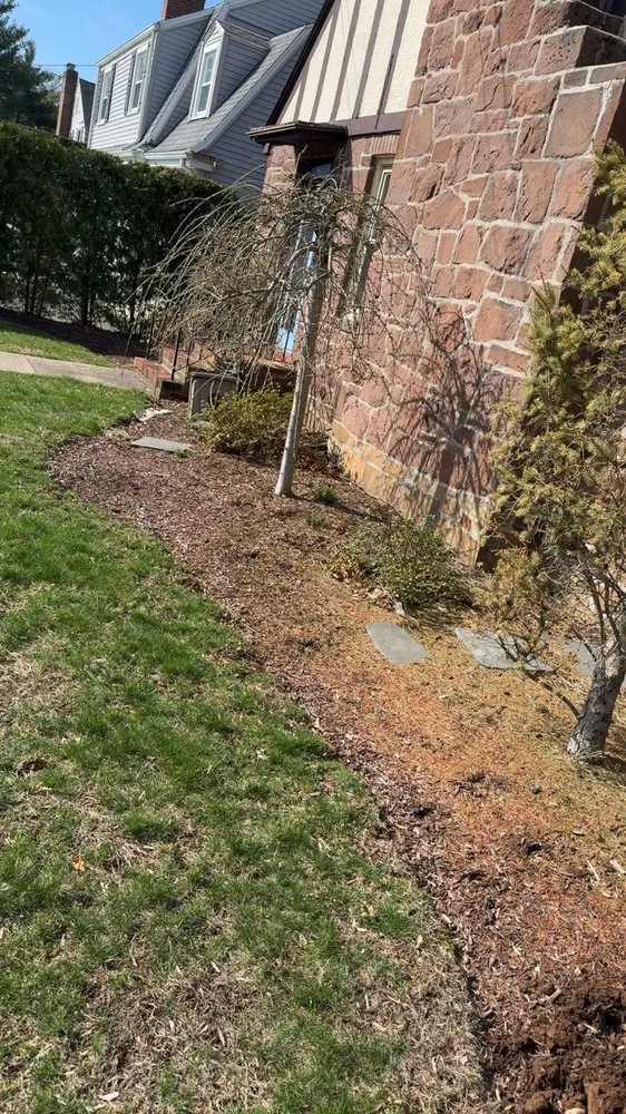 Custom lawn care service in Newington, CT - Ashmore & Son Landscaping