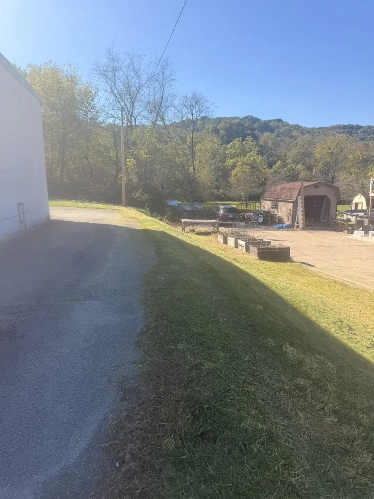 Local lawn care service experts serving Apollo, PA - Ashmore’s Lawn Care Services