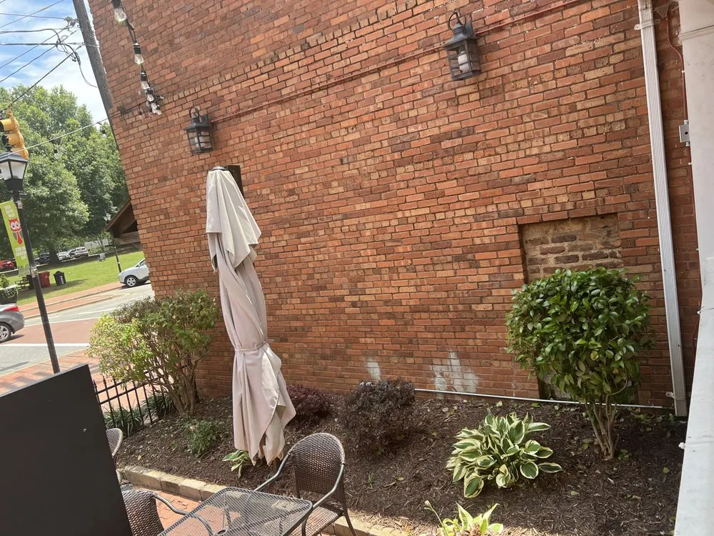 Custom lawn care service in Mooresville, NC by Ash’s Landscaping