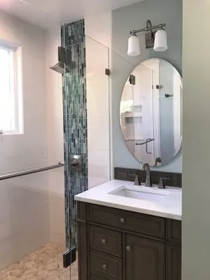 Ashton and Hope Construction Logo