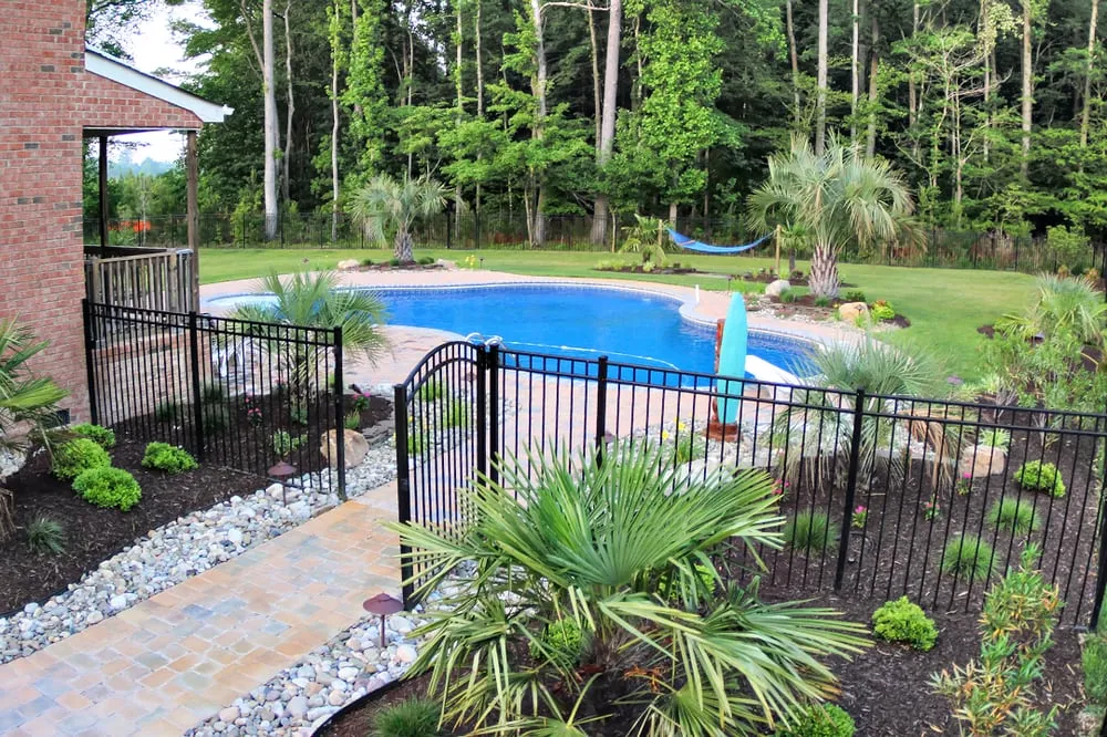 Local landscaping services experts serving Virginia Beach, VA - Ashton Landscaping Inc.