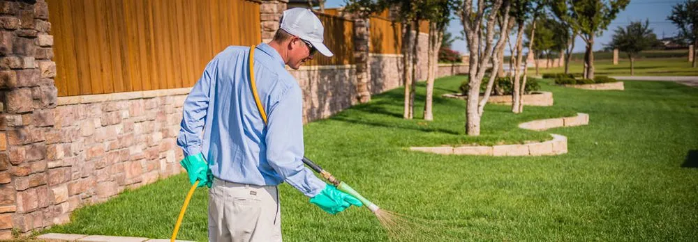 Reliable yard maintenance experts serving Lubbock, TX - Ashton Walden Turf Services