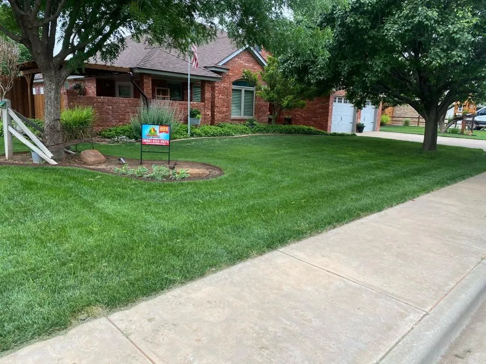 Expert yard maintenance experts serving Lubbock, TX - Ashton Walden Turf Services