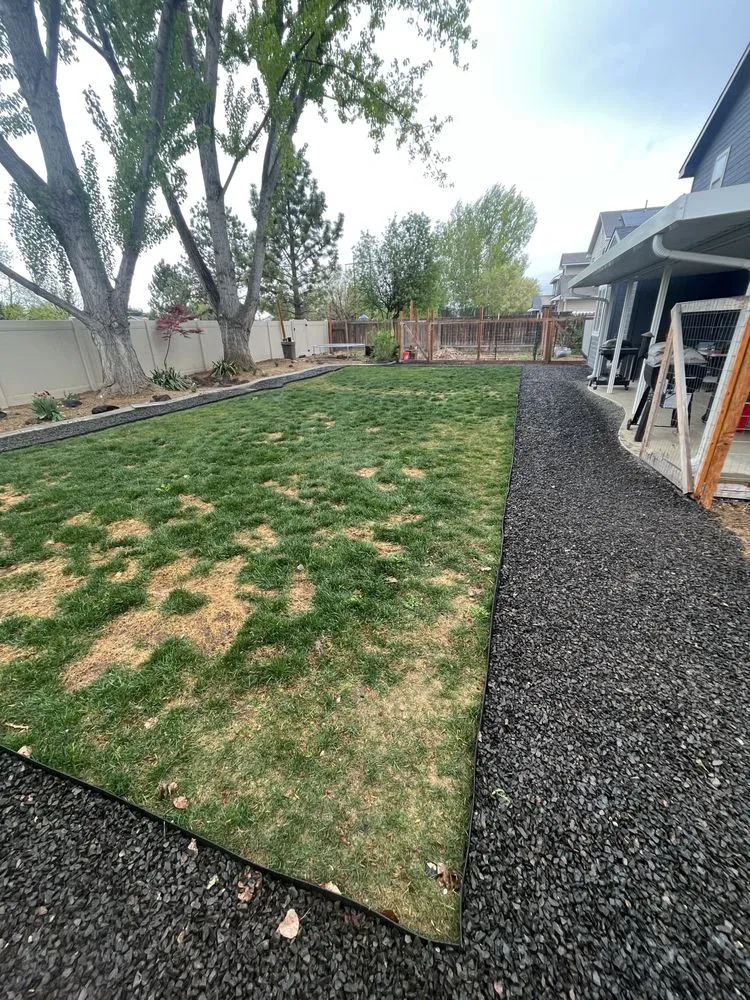 Custom garden landscaping in Caldwell, ID by Ashton’s Lawnscaping