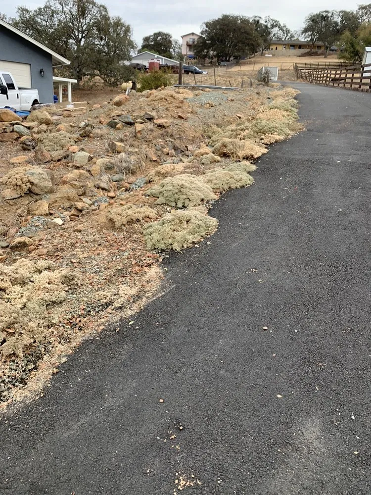 Local yard cleanup service in Valley Springs, CA - Ashtons Yard Maintenance