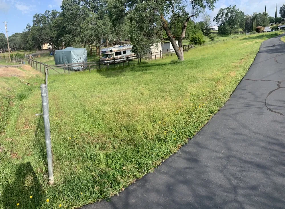 Affordable residential landscaping in Valley Springs, CA by Ashtons Yard Maintenance