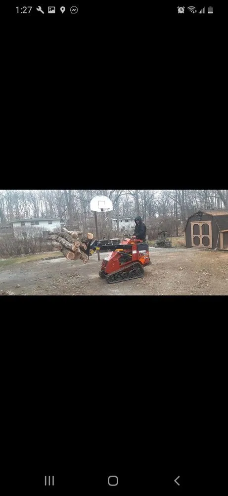 Top-rated residential landscaping experts serving Spencerville, IN - Ashtyns Hauling
