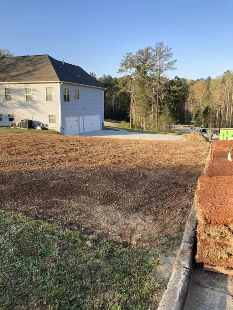 Top-rated yard cleanup service experts serving Marietta, GA - Ashwood Landscape