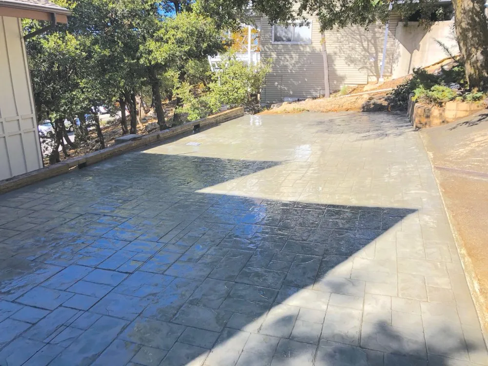 Affordable landscaping services in Lake Arrowhead, CA by Aspen Construction