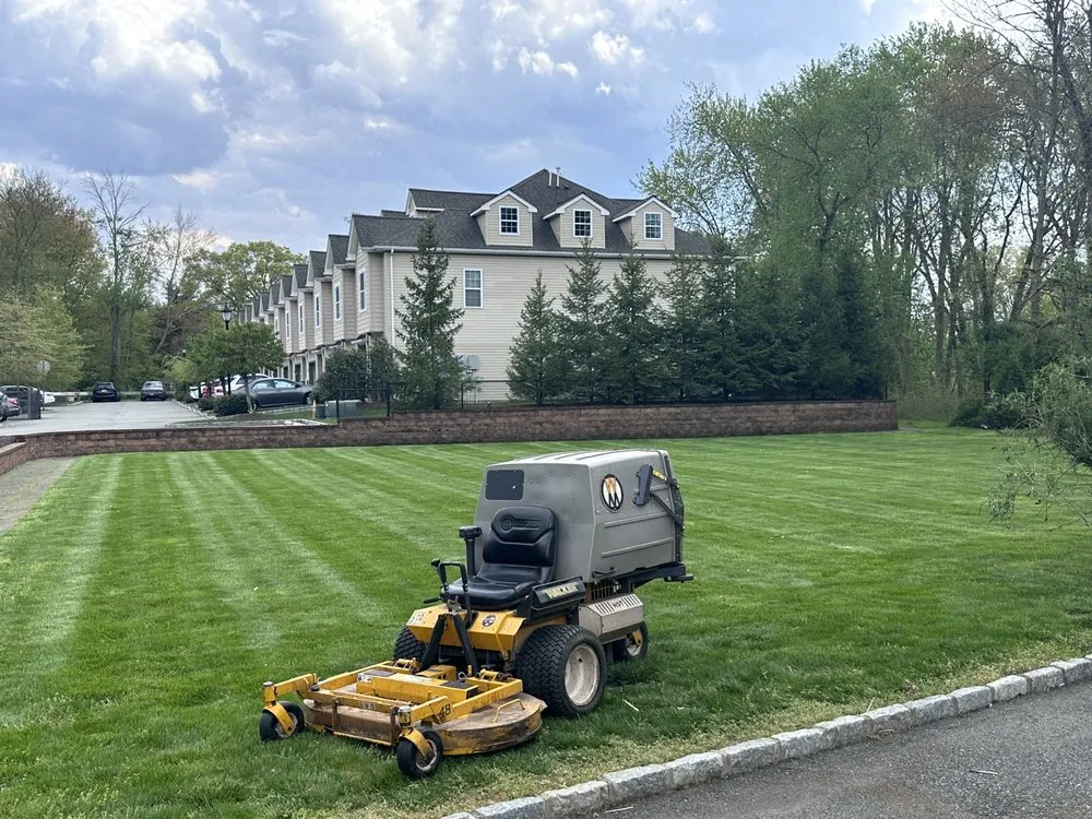 Affordable garden landscaping in East Hanover, NJ by Aspen Landscape