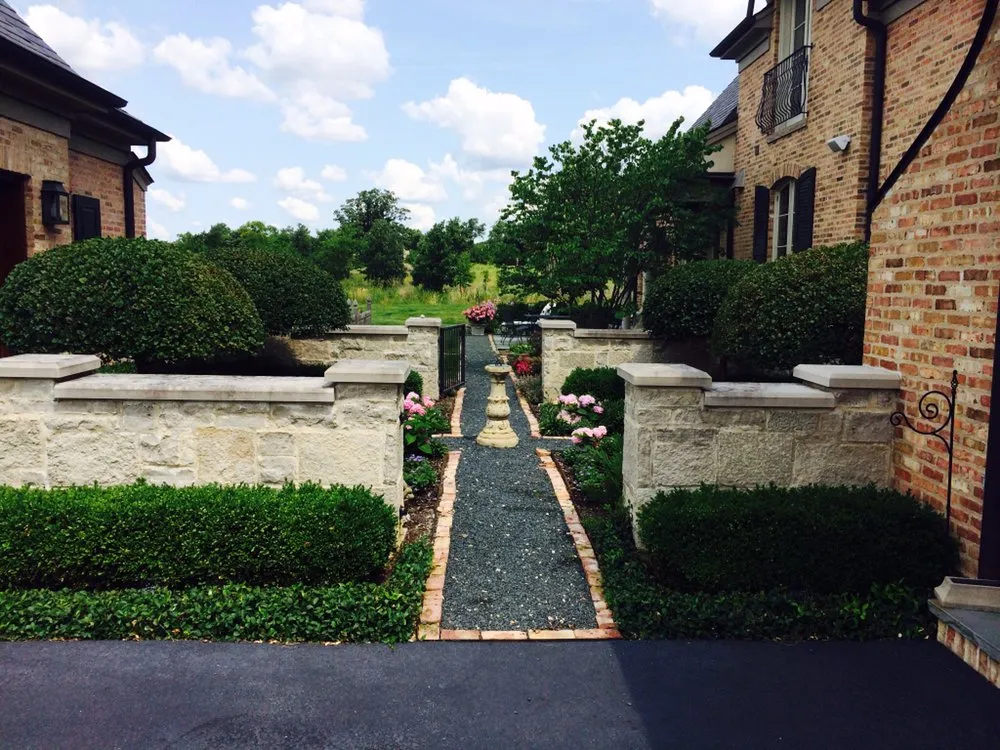 Top-rated landscape installation in Grayslake, IL - Aspen Landscapes