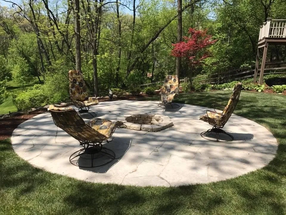 Reliable outdoor landscaping for year-round maintenance in Grayslake, IL by Aspen Landscapes